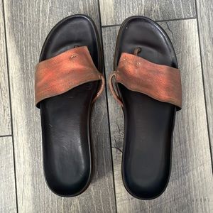 Donolo J Pliner sandals